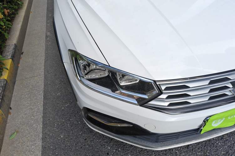 Used Volkswagen C-TREK 2017 230TSI DSG Comfort Version