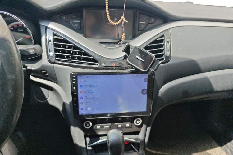 Used Bestune B70 2014 2.0L automatic comfort version
