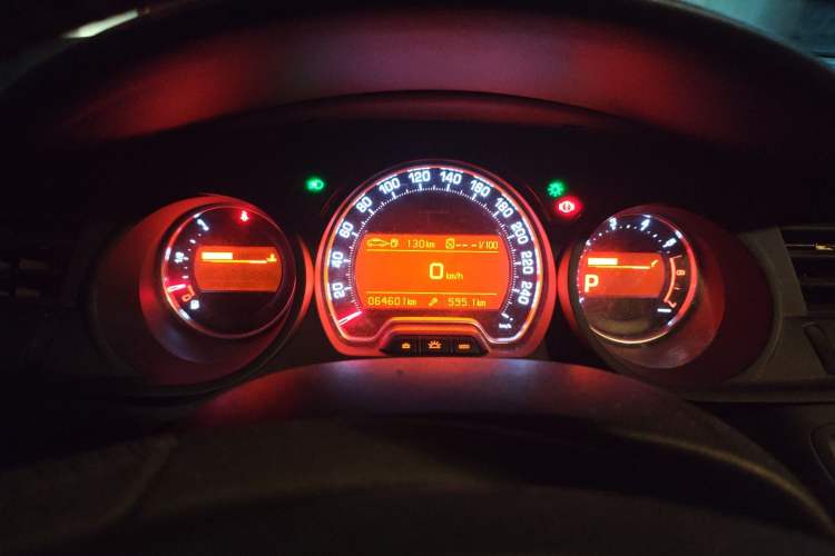 Used Citroen C5 2013 2.3L Automatic Zunyu Model Instrument Cluster
