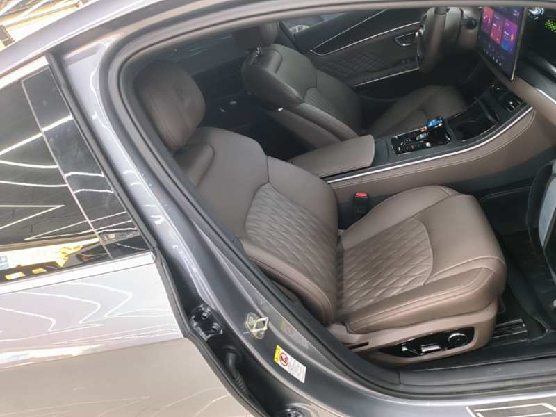 Used BYD Han 2022 DM-i 121KM Luxury Model — 24