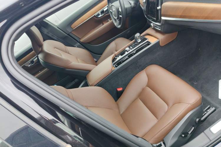 Used Volvo S90 2025 B5 Zhiyi Luxury Edition Right Front Seat