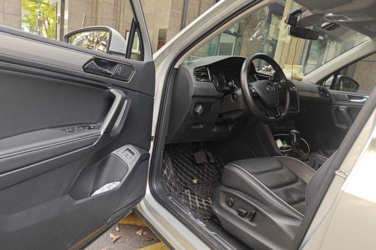 Used Volkswagen Tiguan L New Energy 2019 430 PHEV Hybrid Flagship Model Driver Seat