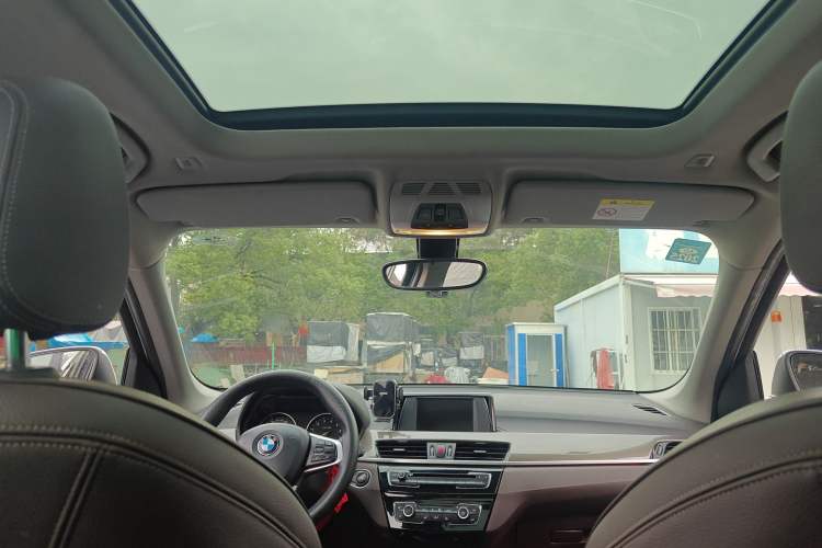 Used BMW X1 2016 sDrive18Li Luxury Model
