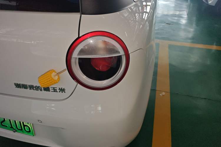 Used CHANGAN NEVO Lumin 2025 205 km Xiangqin Version Right Rear Taillight