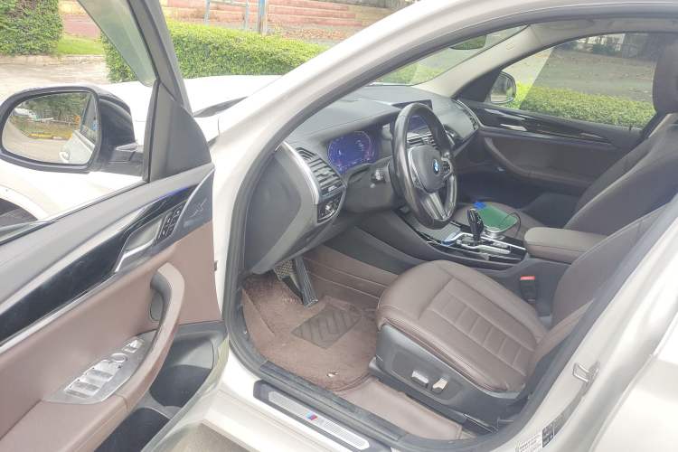 Used BMW X3 2020 xDrive25i M Sport Package Driver Seat