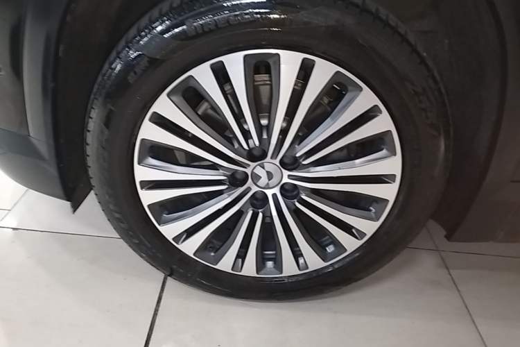 Ojetý Nio ES7 2022 75 kWh