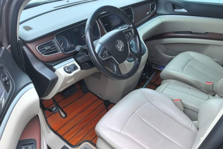 Used Buick GL8 2014 3.0L XT Luxury Business Flagship Edition