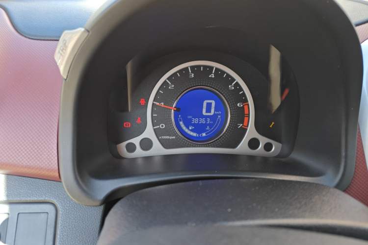 Used CHANGAN Benni 2015 1.4L Manual Luxury Model China IV Standard Odometer Close Up