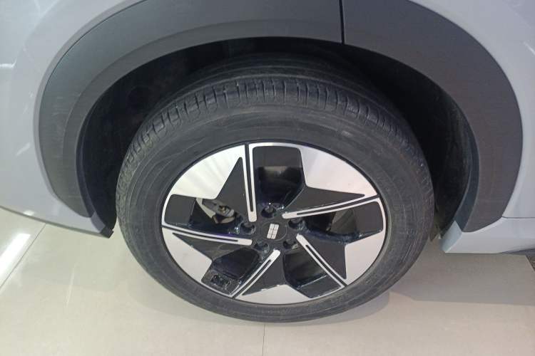 Used Geely Galaxy E5 2024 440km Exploration Version
