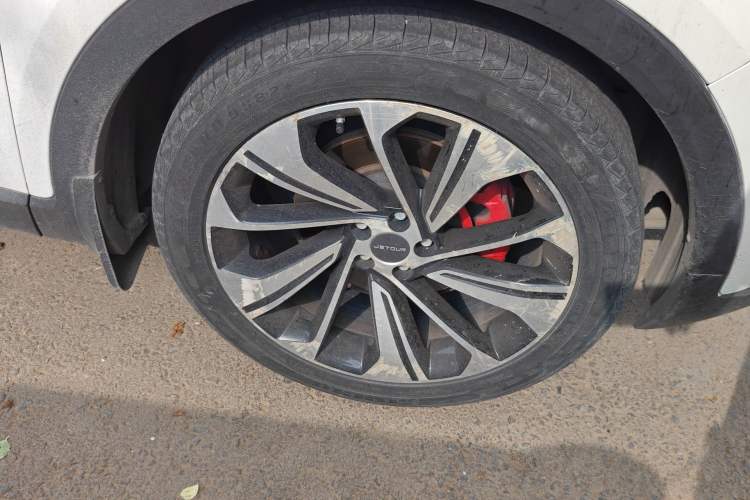 Used JETOUR X70S 2019 1.5T Automatic ZHENG TU Version China V Standard Right Front Wheel Hub