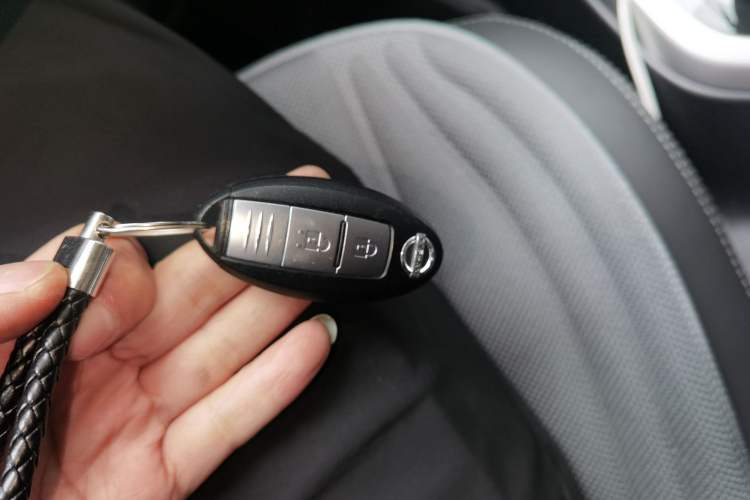 Used Nissan Terra 2020 2.5L XL Upper 4WD Automatic Four-Wheel Drive Luxury Edition
