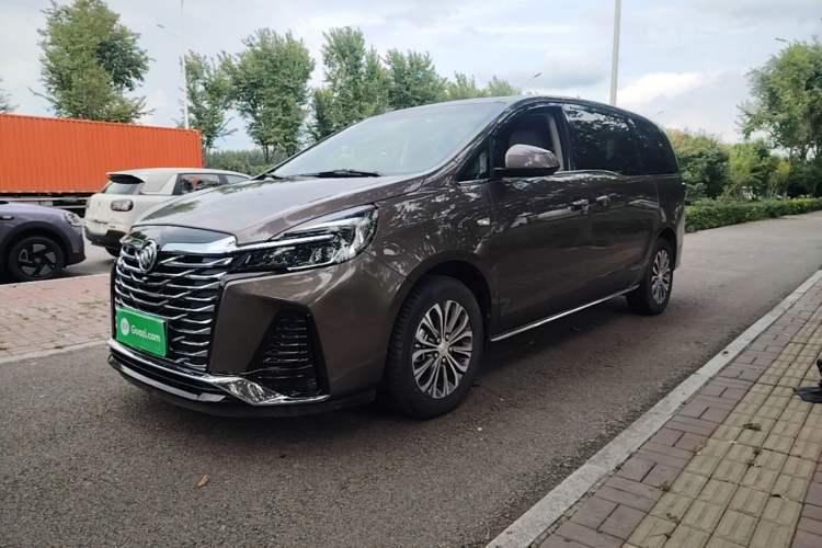 Used Buick GL8 2023 Land Executive Class 652T Luxury Model Guazi used car, China used car export, Used car for sale, Used  cars, Cheapest cars for sale