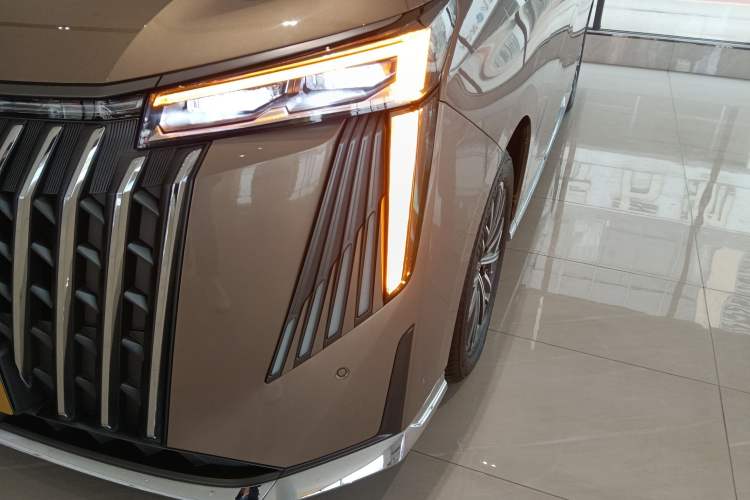 Used GAC Trumpchi M8 2024 Master Series 400T Ultimate Edition Left Front Headlight