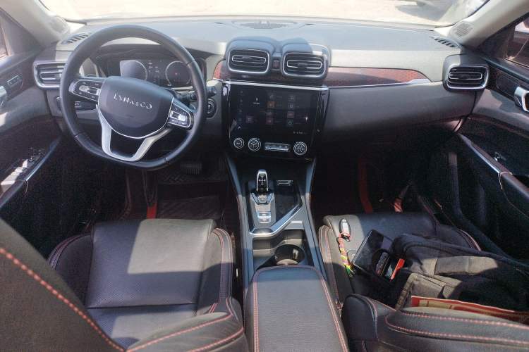 Used Lynk & Co 02 2019 High-Energy Edition 2.0T Automatic Two-Wheel Drive Pro Version China VI Standard
