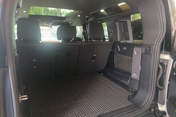 Used Land Rover Defender 2024 110 3.0T P400 X-DYNAMIC HSE