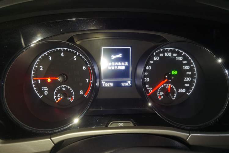 Used Volkswagen Touran 2018 Volkswagen Touran L 280TSI DSG Comfort Edition 7 Seats China VI Standard