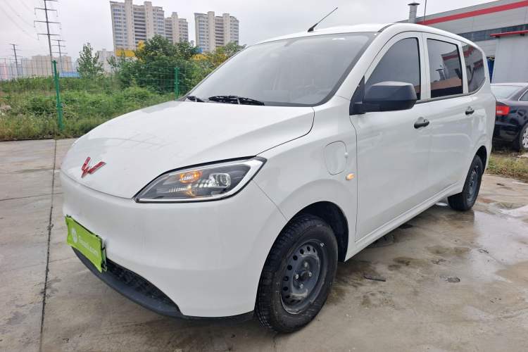 Used Wuling Hongguang New Energy 2024 All-Electric Model 300KM Standard Version