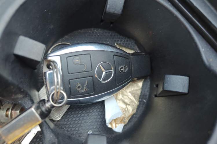 Used Mercedes-Benz E-Class 2011 E 300 L Elegant Model Vehicle Key