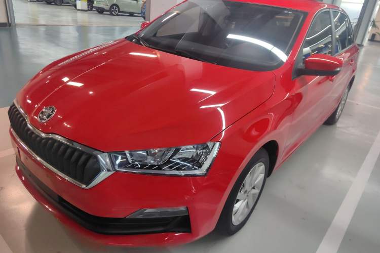 Used Skoda Rapid Spaceback 2020 1.5L Automatic Standard Edition