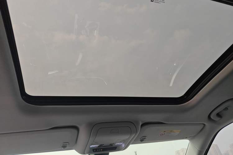 Used Chevrolet Blazer 2020 Redline 650T 7-Seater Ting Edition
