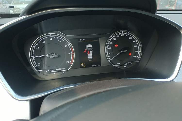 Used Geely Auto Coolray 2020 PRO 240T DCT Hunter
