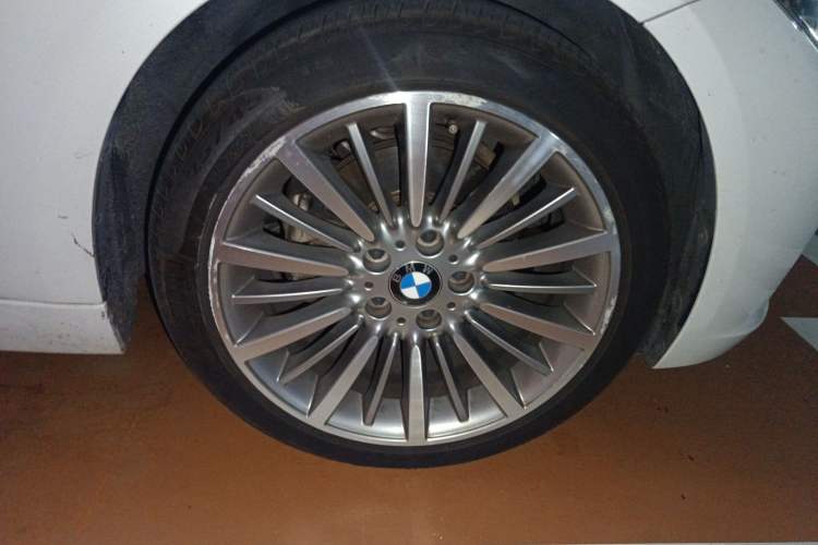 Used BMW 3 Series 2019 320Li Fashion Model
