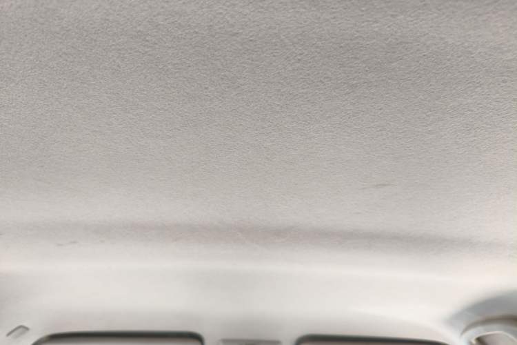 Used Suzuki Swift 2016 1.5L Automatic Fashionable Coolplay Edition Headliner