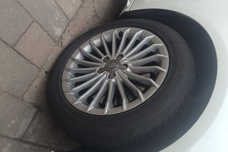 Used Audi A4L 2016 35 TFSI Collection Edition S line Comfort Model
