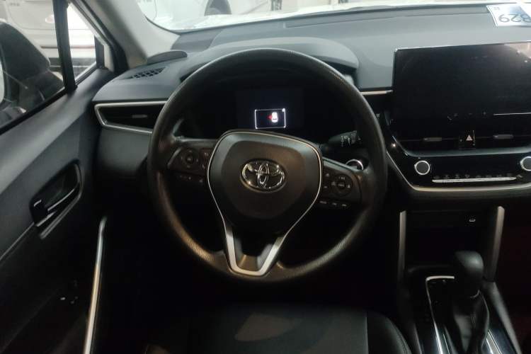 Used Toyota FRONTLANDER 2024 2.0L CVT Leading Edition