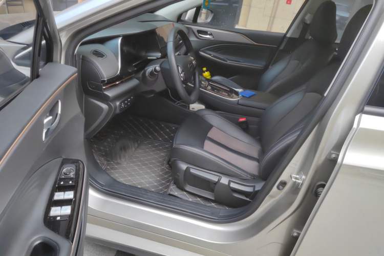 Used AION S 2023 Meizu 580 Lithium Iron Phosphate Driver Seat