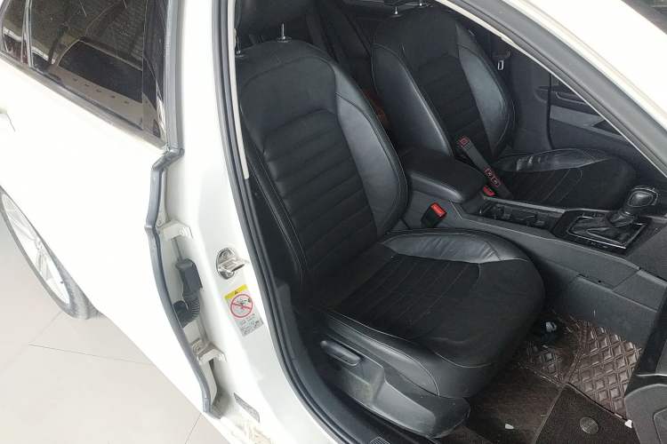 Used Volkswagen Lamando 2017 280TSI DSG Comfort Edition