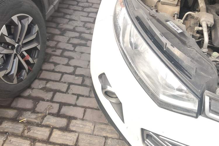 Used Ford EcoSport 2013 1.5L Automatic Fashion Model
