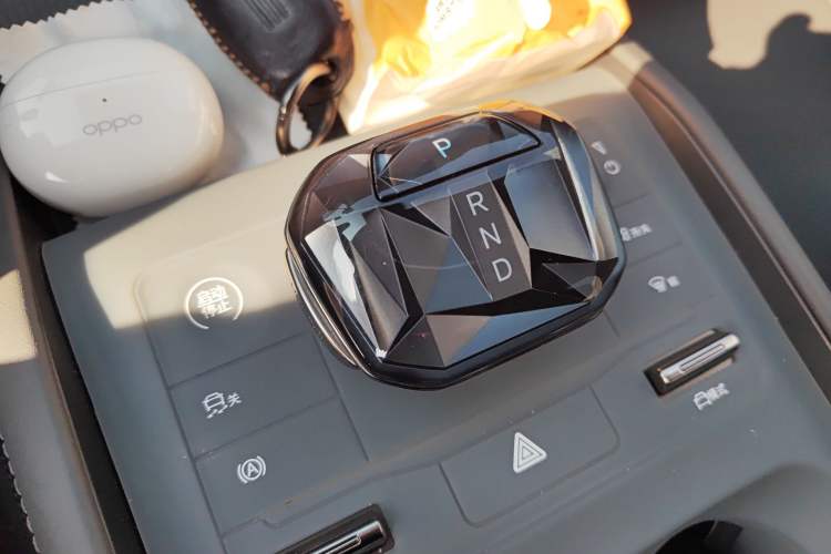 Used BYD Qin L 2025 DM-i Smart Drive 80KM Leading Model
