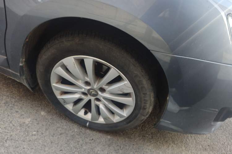 Used Citroen C-Quatre 2012 Sedan 1.6L Automatic Prestige Model Right Front Wheel Hub