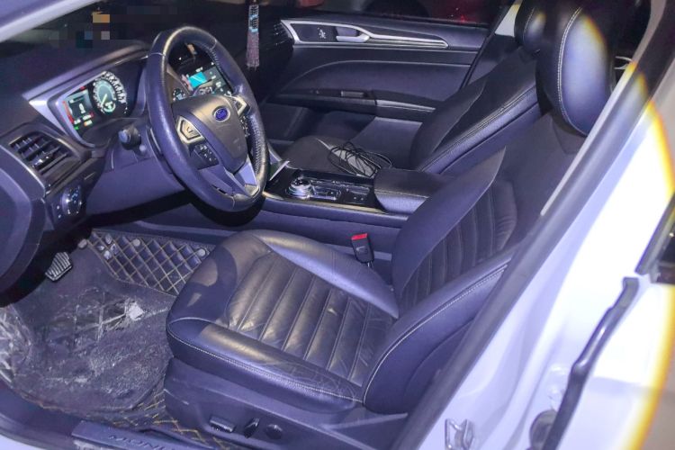 Used Ford Mondeo 2017 EcoBoost 200 Luxury Model
