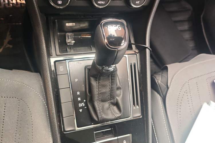 Used Skoda Superb 2016 TSI280 DSG Innovation Edition