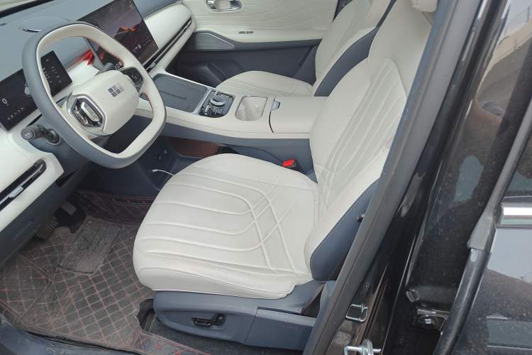 Used Geely Galaxy Galaxy Xingjian 7 EM-i 2025 120km Exploration+ Version