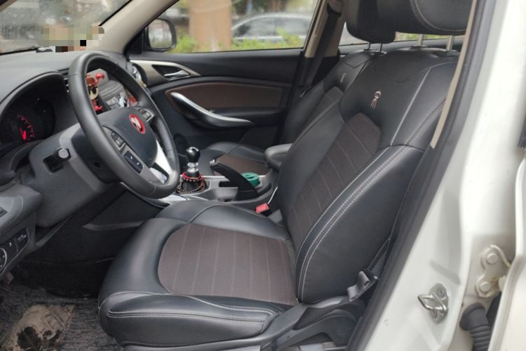 Used BYD Song 2018 1.5TI Manual Entry-Level Model
