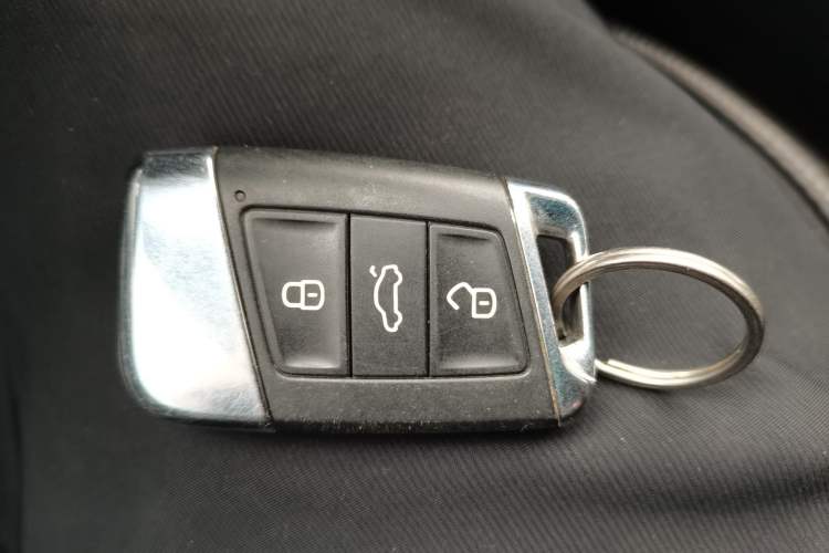 Used Volkswagen FAW-Volkswagen CC 2020 330TSI Glamour Edition China VI Standard Vehicle Key