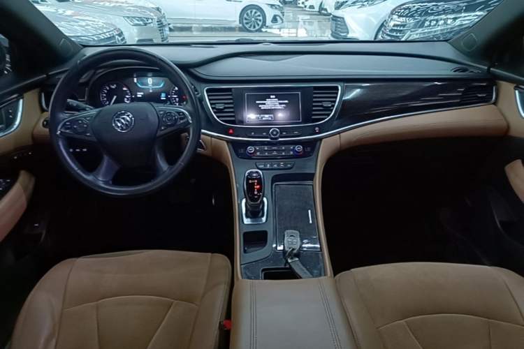 Used Buick LaCrosse 2016 28T Luxury Version