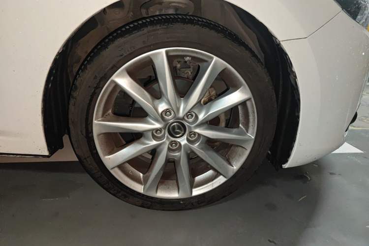 Used Mazda 3 Axela 2017 Sedan 2.0L Automatic Prestige Model China V Standard