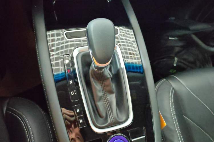 Used JETOUR X70 2018 1.5T Automatic YueXing Edition Gear Lever