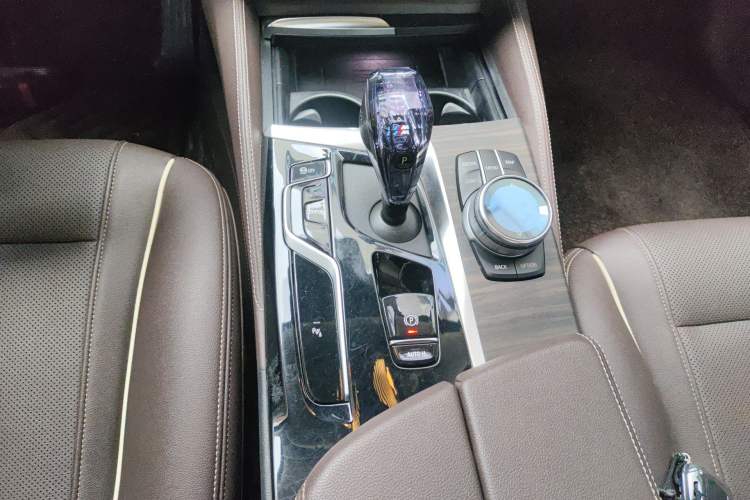 Used BMW 5 Series 2021 530Li Leading Luxury Package