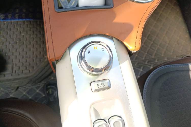 Used CHANGAN NEVO Lumin 2025 205 km Xiangqin Version Gear Lever