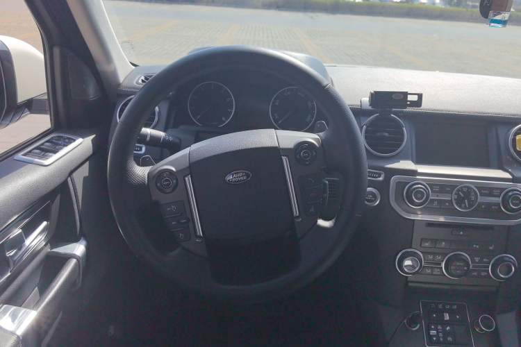 Used Land Rover Discovery 2015 3.0 SC V6 HSE Luxury