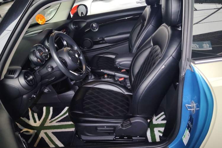 Used MINI 2018 1.5T ONE PLUS
