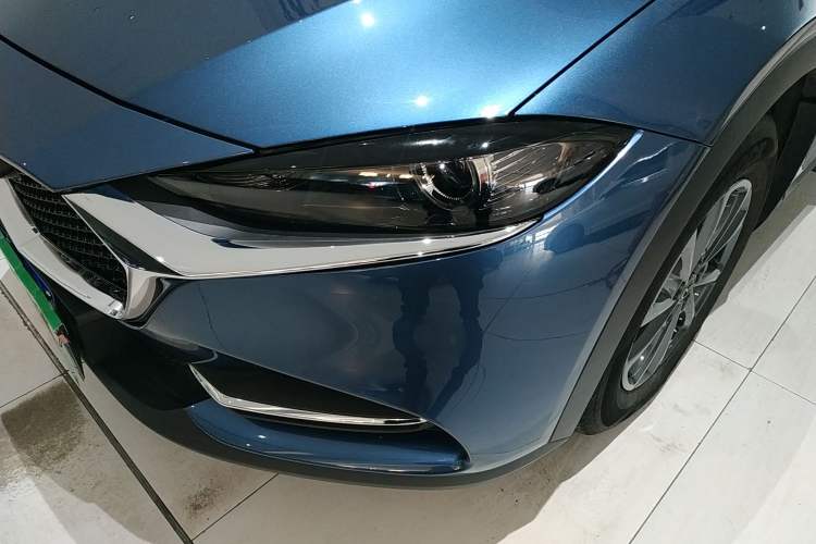 Used Mazda CX-4 2020 2.0L Automatic Two-Wheel Drive Blue Sky Luxury Edition