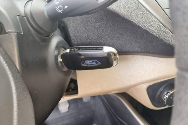 Used Ford Escort 2017 Revised Version 1.5L Manual Comfort Edition Vehicle Key