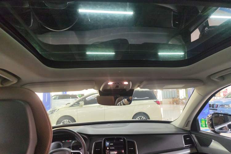 Used Volvo XC90 2020 T5 Smart Drive Luxury Edition 5 Seats
