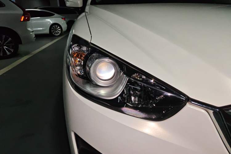 Used Mazda CX-5 2015 2.0L Automatic Two-Wheel Drive Urban Version
